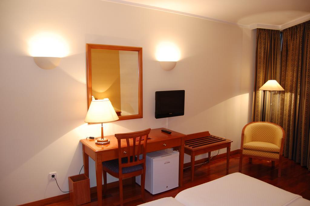 Quarto Twin