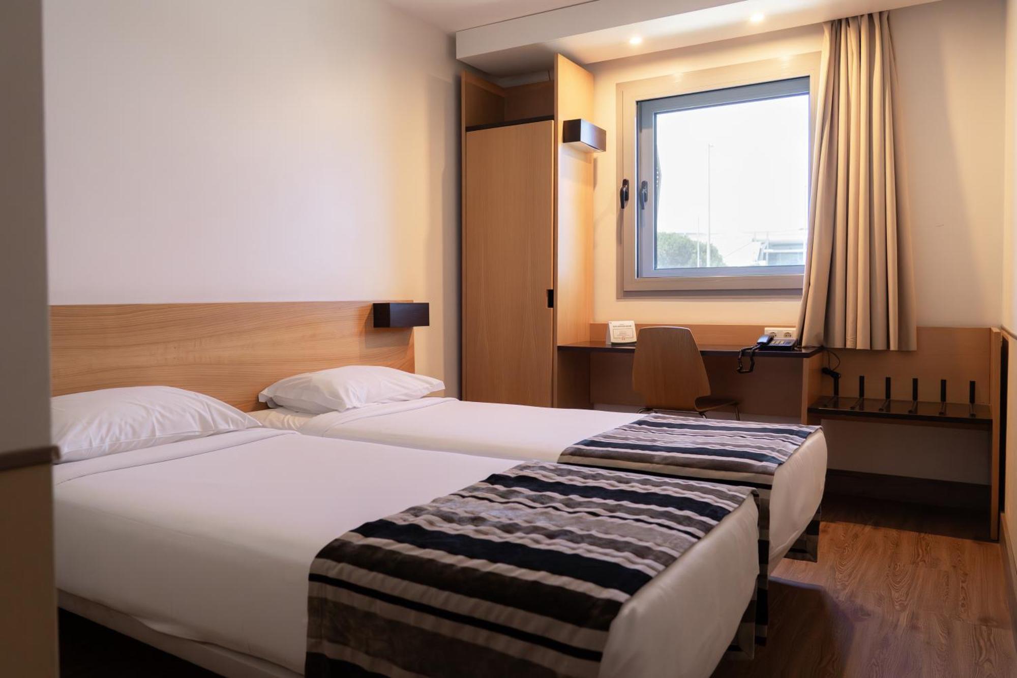 Quarto Standard com 2 Camas de Solteiro